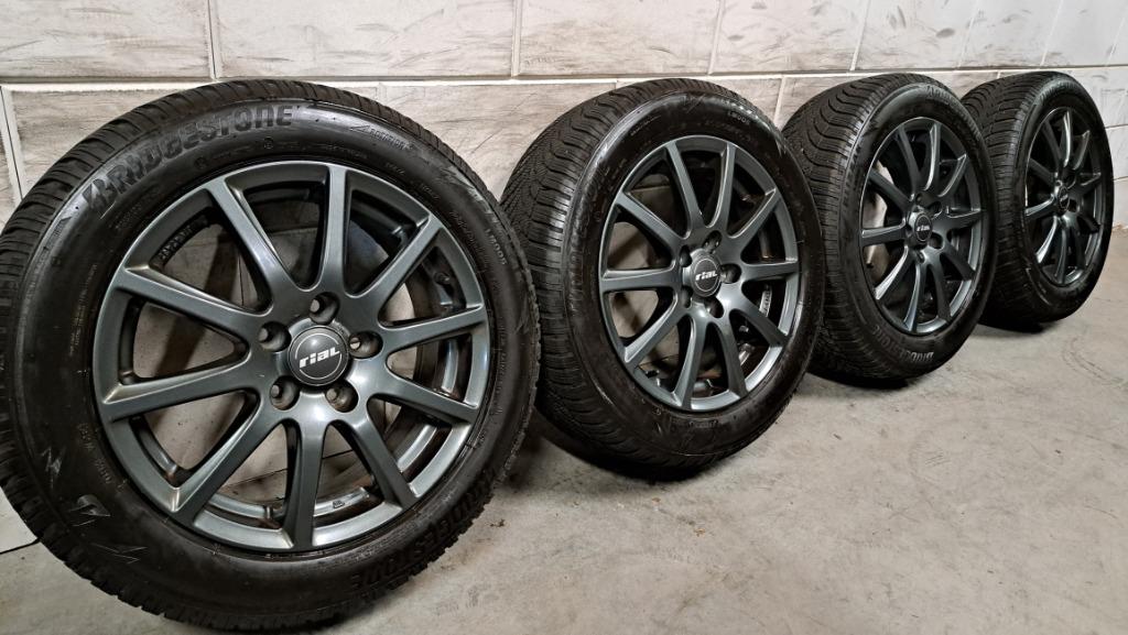 Grijze velgen Auris Corolla Verso Avensis S-Cross 205/55/16, Gebruikt, 16 inch, Banden en Velgen, Personenwagen