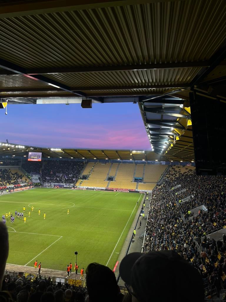 Alemannia Aachen tickets te koop! ️, Drie personen of meer