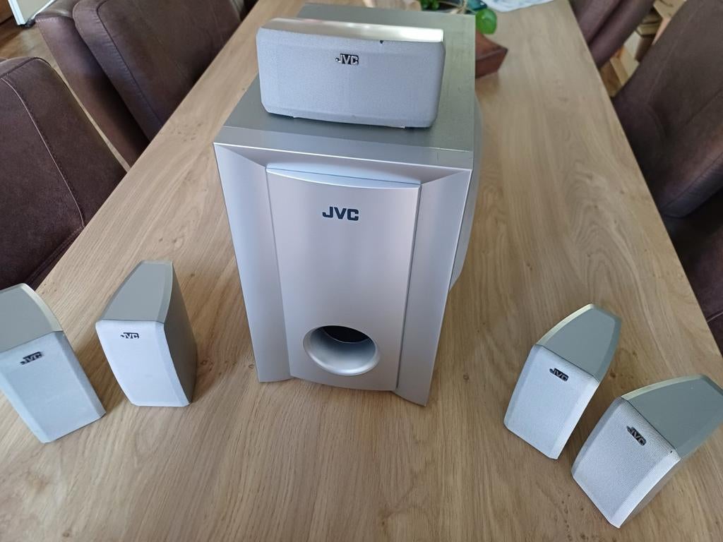 Stoere JVC SP-WA5 subwoofer (alleen afhalen), Ophalen, Gebruikt, JVC, Dvd-speler