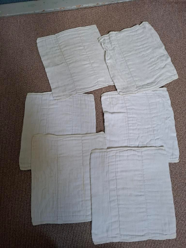 30 prefolds newborn xs en maat S - wasbare luiers, Kinderen en Baby's, Badjes en Verzorging, Ophalen of Verzenden, Gebruikt, Overige typen