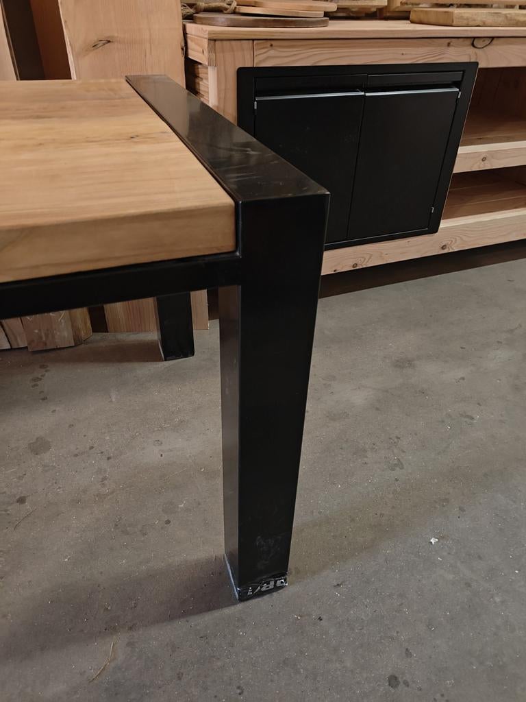 Eetkamertafel 220x90cm, zwart staal & populieren blad, Huis en Inrichting, Tafels | Eettafels, Overige houtsoorten, Vijf personen of meer