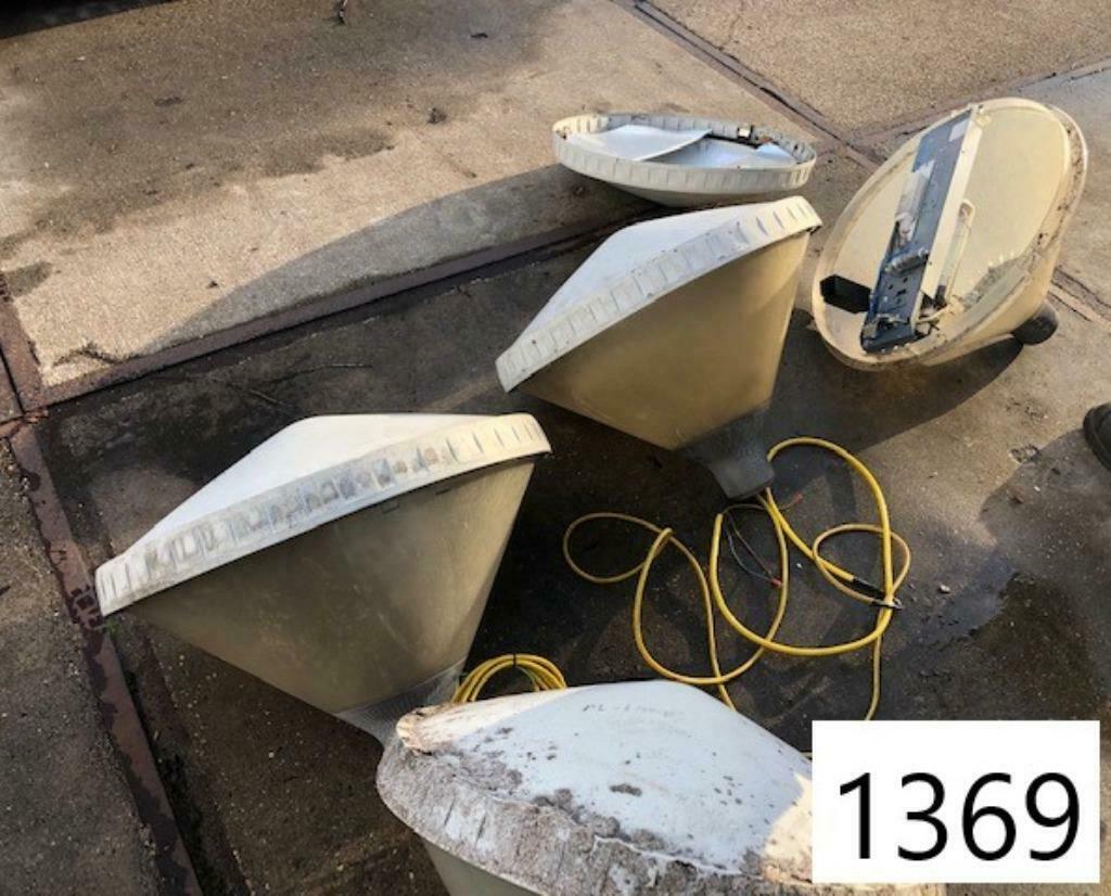 1132. Straatverlichting / buitenlamp / sportveldverlichting, Ophalen, Gebruikt, Minder dan 50 watt, Netvoeding