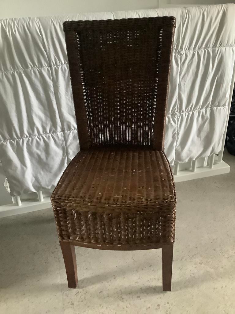 Rieten eetkamer/slaapkamer stoel, Ophalen, Zo goed als nieuw, Bruin, Eén