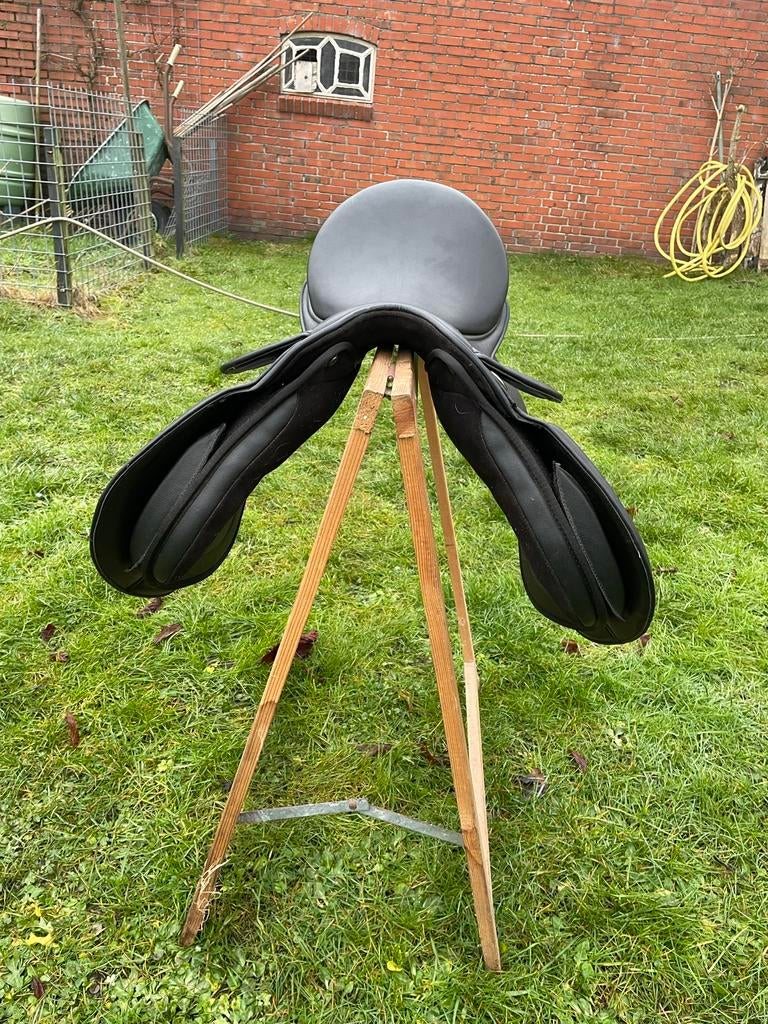 Veelzijdigheidszadel 16 inch, Dieren en Toebehoren, Ophalen of Verzenden, Zo goed als nieuw, Recreatie