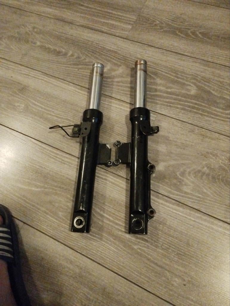 Sym Pro X Voorvork, Ophalen