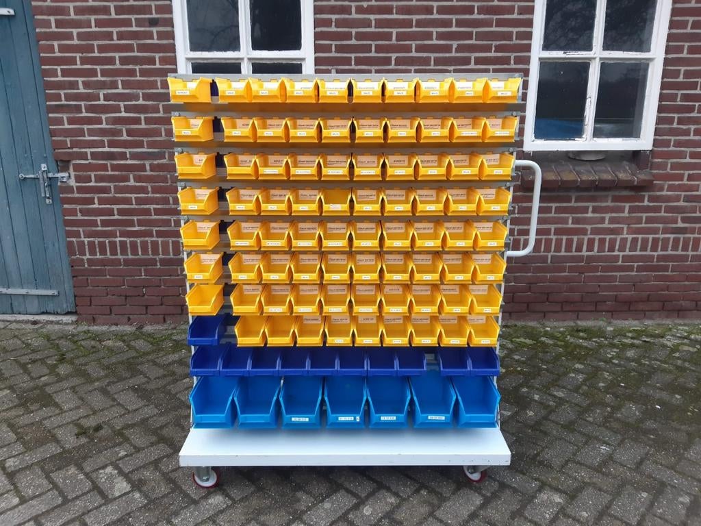 Grijpbakkenwagen/bakkenkar/werkplaatskar/verrijdbare stellin, Ophalen, Gebruikt