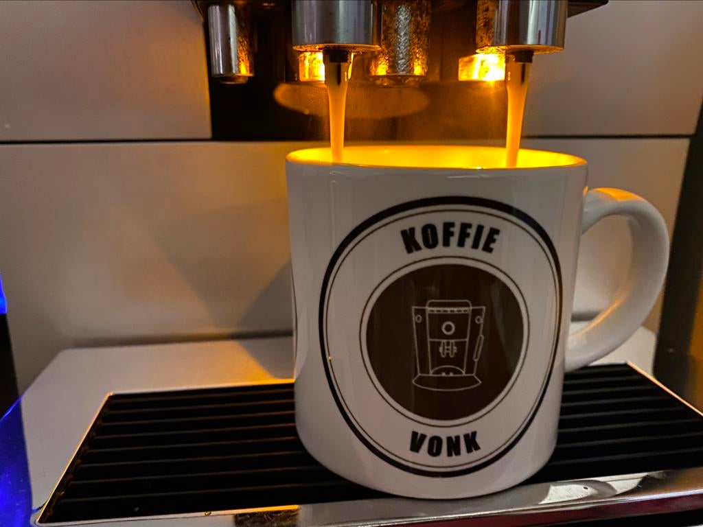 KOFFIE VONK | Jura onderhoud | reparatie | refur. machines, Ophalen of Verzenden, Afneembaar waterreservoir, Gemalen koffie, Koffiemachine