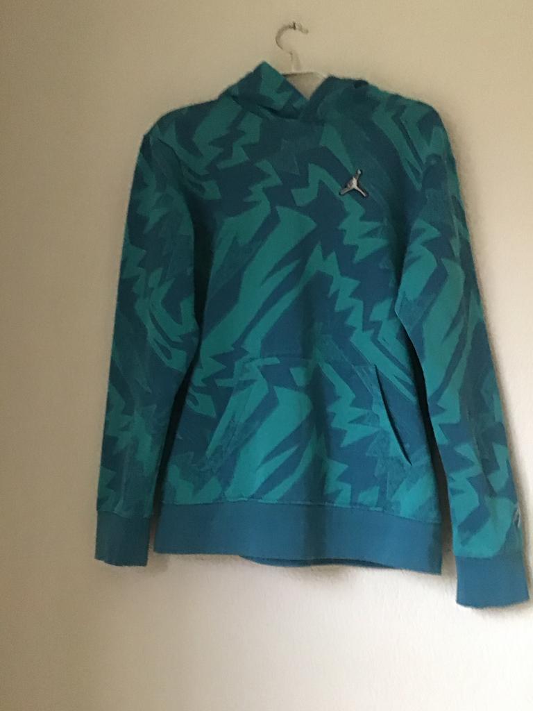 Jordan Hoodie groen motief maat 164/176, Kinderen en Baby's, Kinderkleding | Maat 164, Ophalen of Verzenden, Zo goed als nieuw
