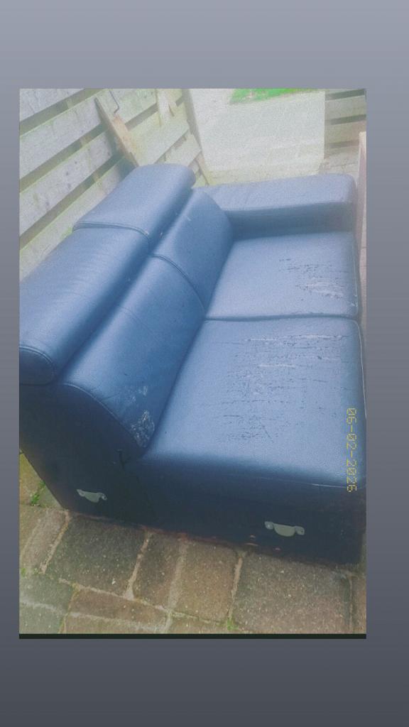 Goed onderhouden banken te koop, Gebruikt, Tweepersoons, Leer, Ophalen of Verzenden