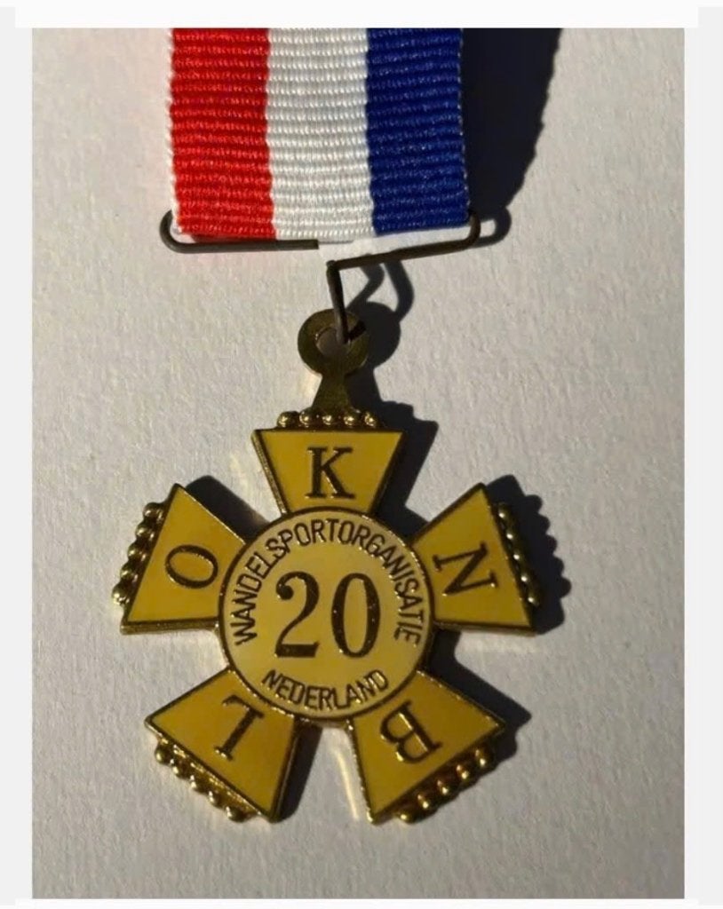 Mooie Medaille - Wandel Sport Organisatie Nederland, lint, Postzegels en Munten, Penningen en Medailles, Ophalen of Verzenden