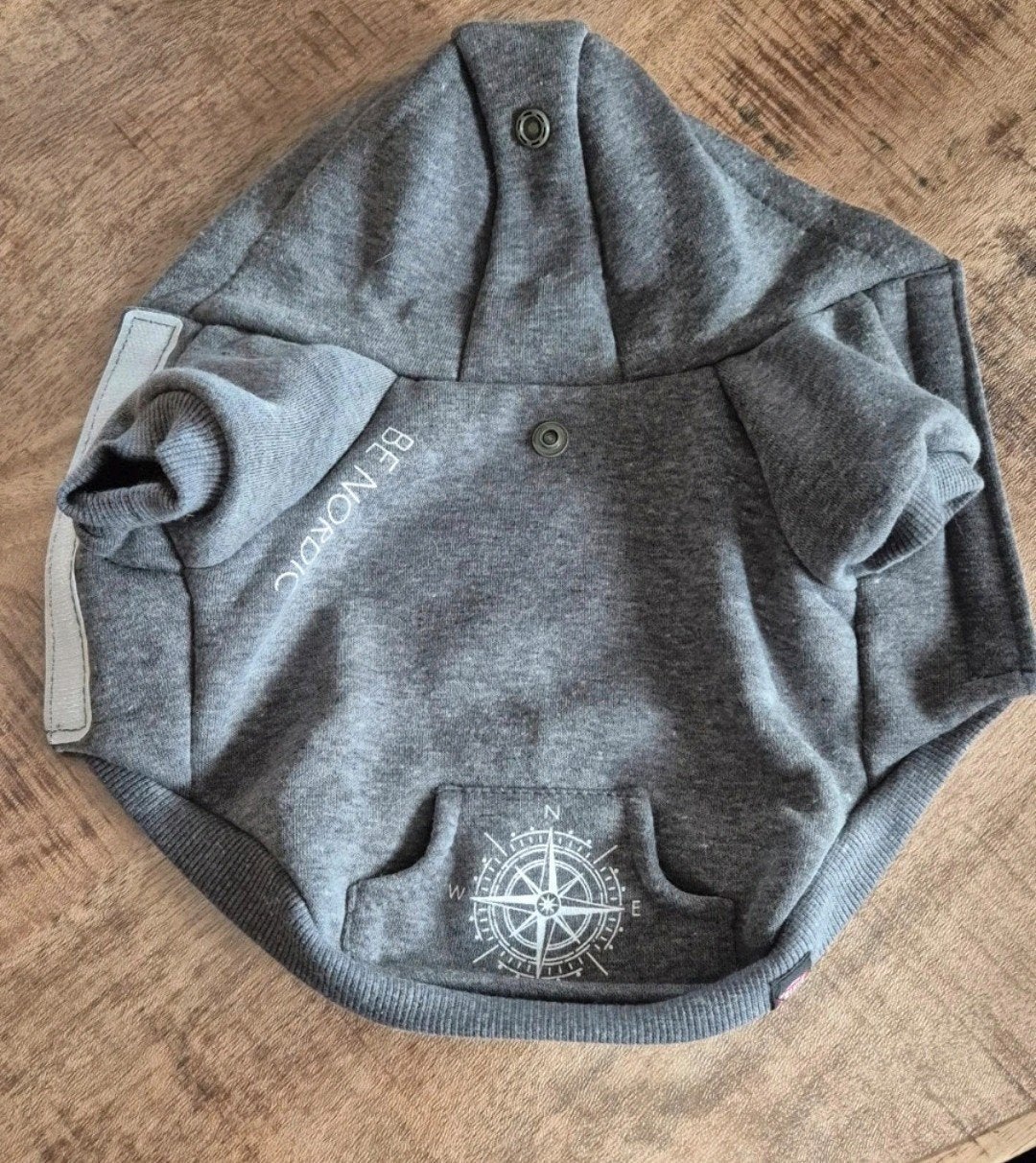 Trixie honden hoodie 24 cm maat S, grijs. Amper gedragen, Ophalen of Verzenden, Zo goed als nieuw, Hondenshirt