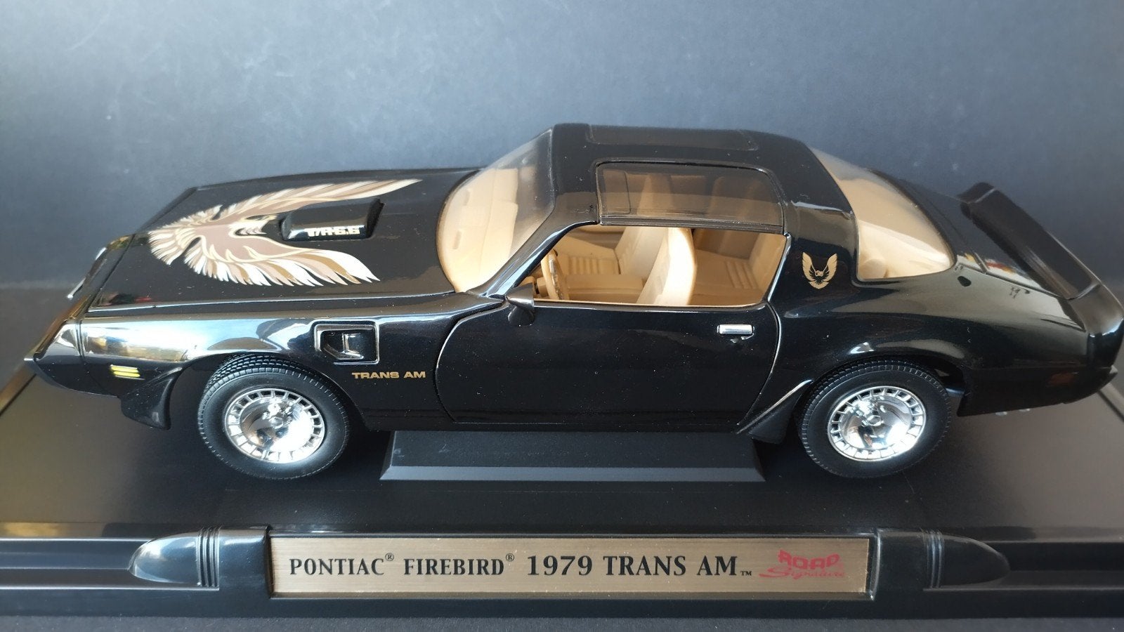 Pontiac Firebird Trans Am 1979 1:18 Yatming Road Pol, Hobby en Vrije tijd, Modelauto's | 1:18, Overige merken, Auto, Verzenden