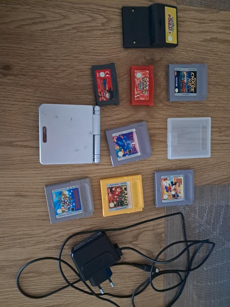 Game boy advance sp, Spelcomputers en Games, Spelcomputers | Nintendo Game Boy, Ophalen of Verzenden, Gebruikt, Game Boy Advance