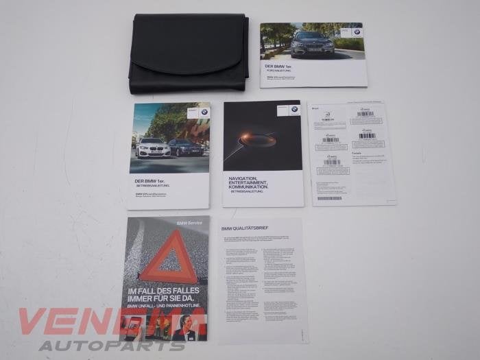 Instructie Boekje van een BMW 1-Serie, Gebruikt, -, -, Ophalen of Verzenden