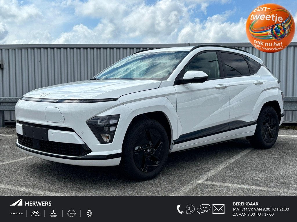 Hyundai Kona Electric Pure Edition 64.8 kWh / €1500,- Voor