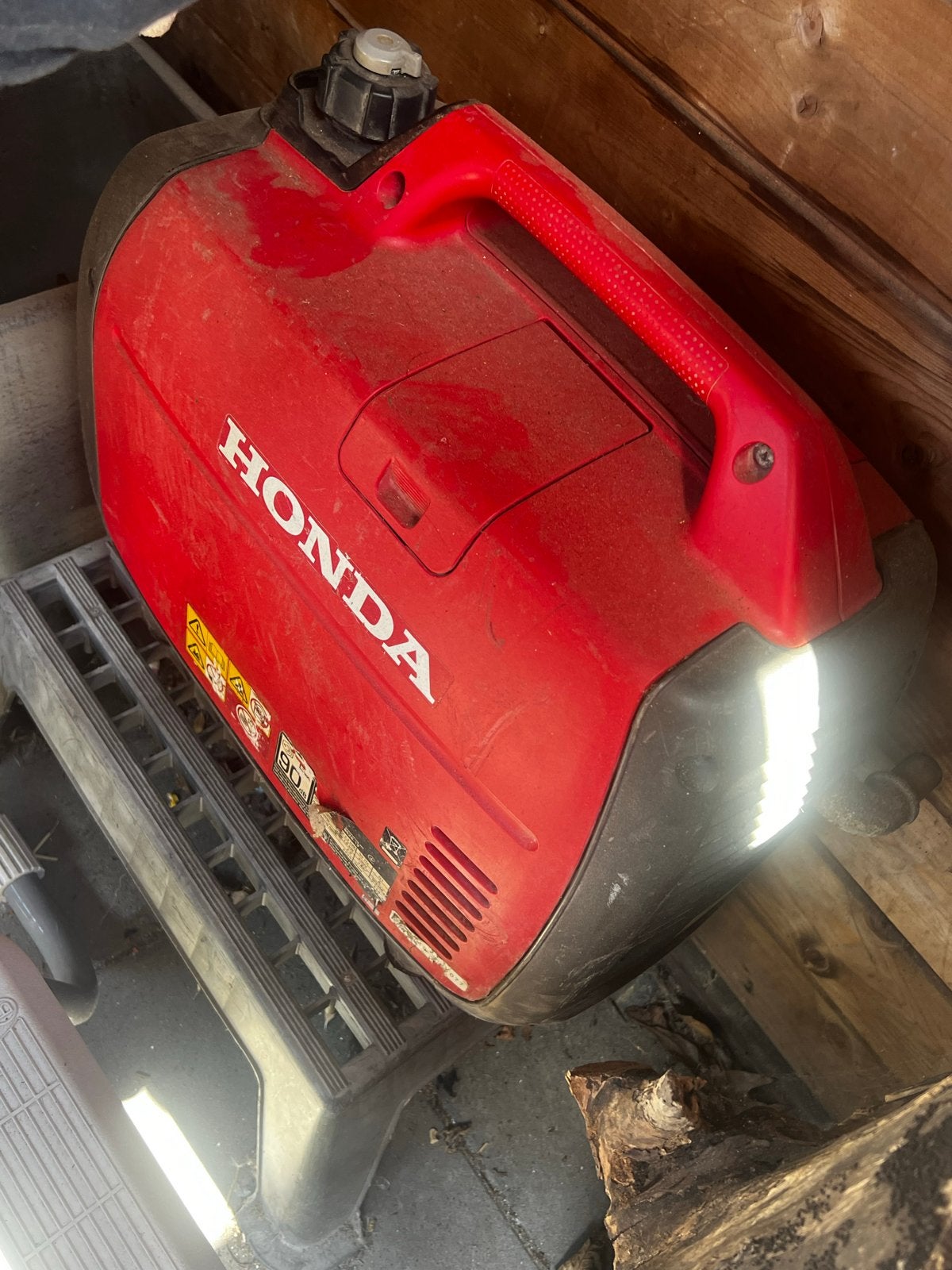 Honda Generator inverter EU22i - Draagbaar en Betrouwbaar, Doe-het-zelf en Verbouw, Aggregaten, Ophalen, Gebruikt, Minder dan 5 kVA