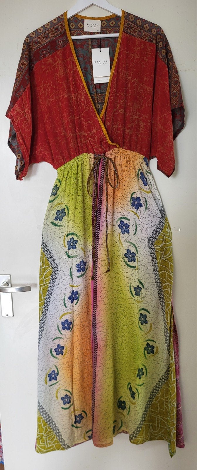 Sissel Edelbo maxi jurk in maat 38/40 NIEUW, Maat 38/40 (M), Nieuw, Ophalen of Verzenden, Onder de knie