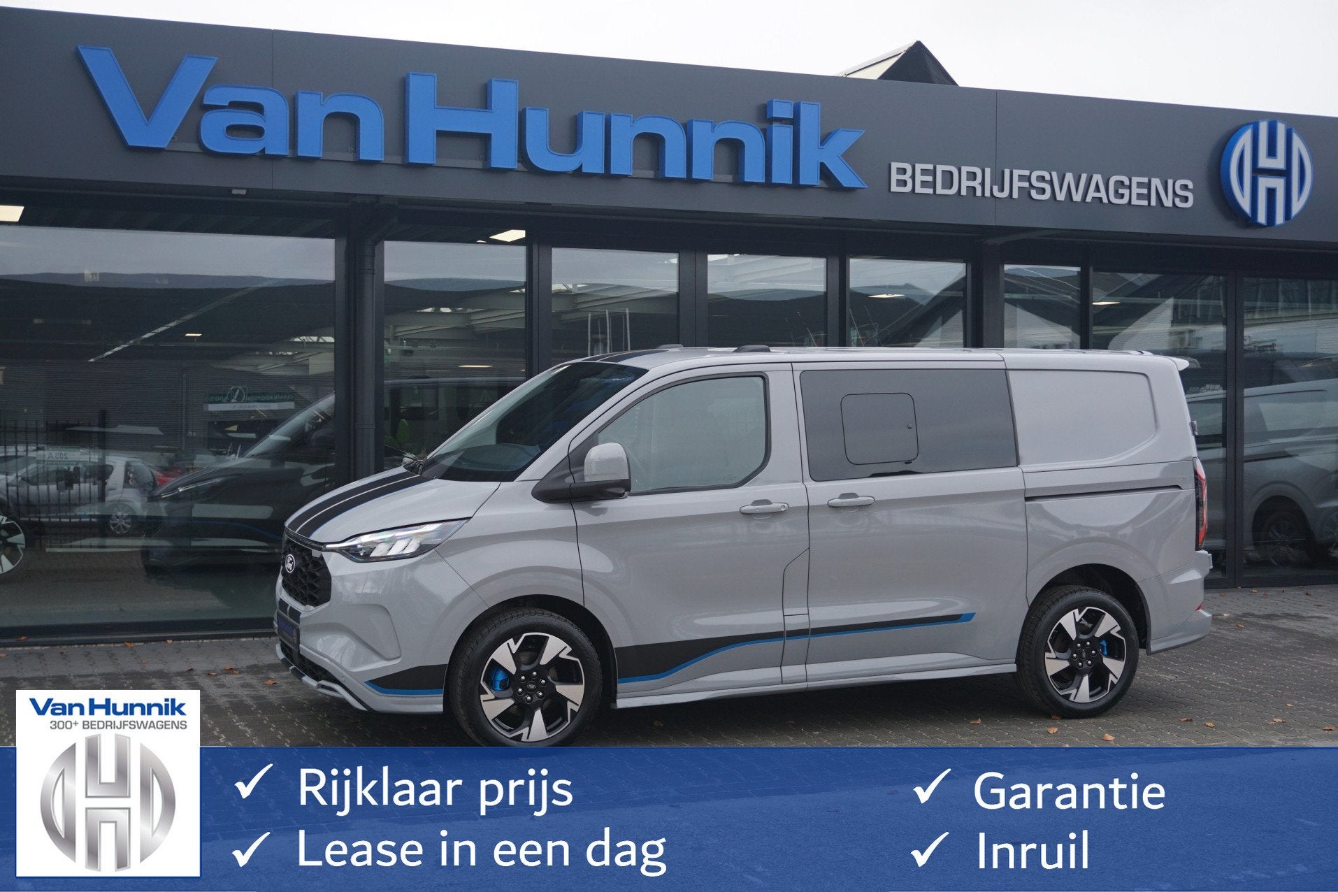 Ford Transit Custom 320S 2.5 PHEV Hybride 233PK DC Sport AUT, Auto's, Gebruikt, 4 cilinders, 2500 kg, 14 km/l