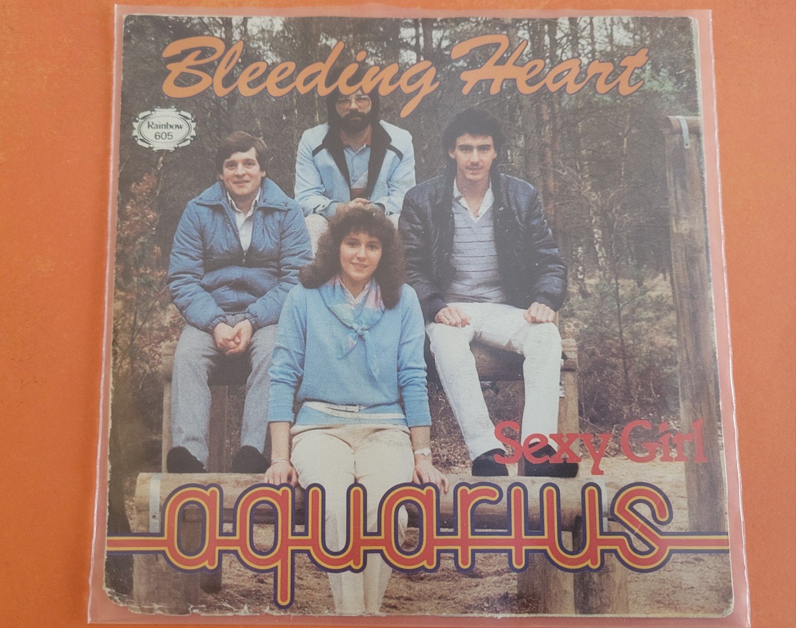 Aquarius - Bleeding heart - Sexy girl ., Ophalen, Zo goed als nieuw, Overige formaten, Levenslied of Smartlap