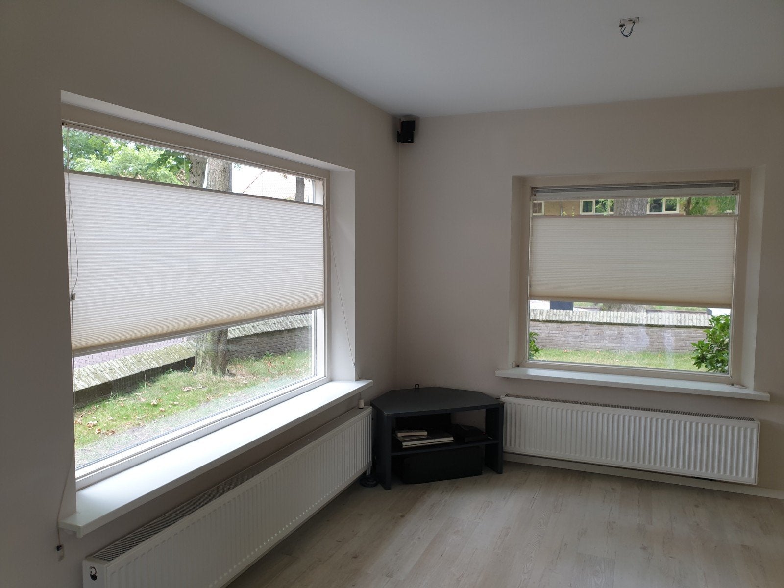 Luxaflex Plisse Duettes Top Down Bottum Up, Huis en Inrichting, Stoffering | Gordijnen en Lamellen, Ophalen of Verzenden