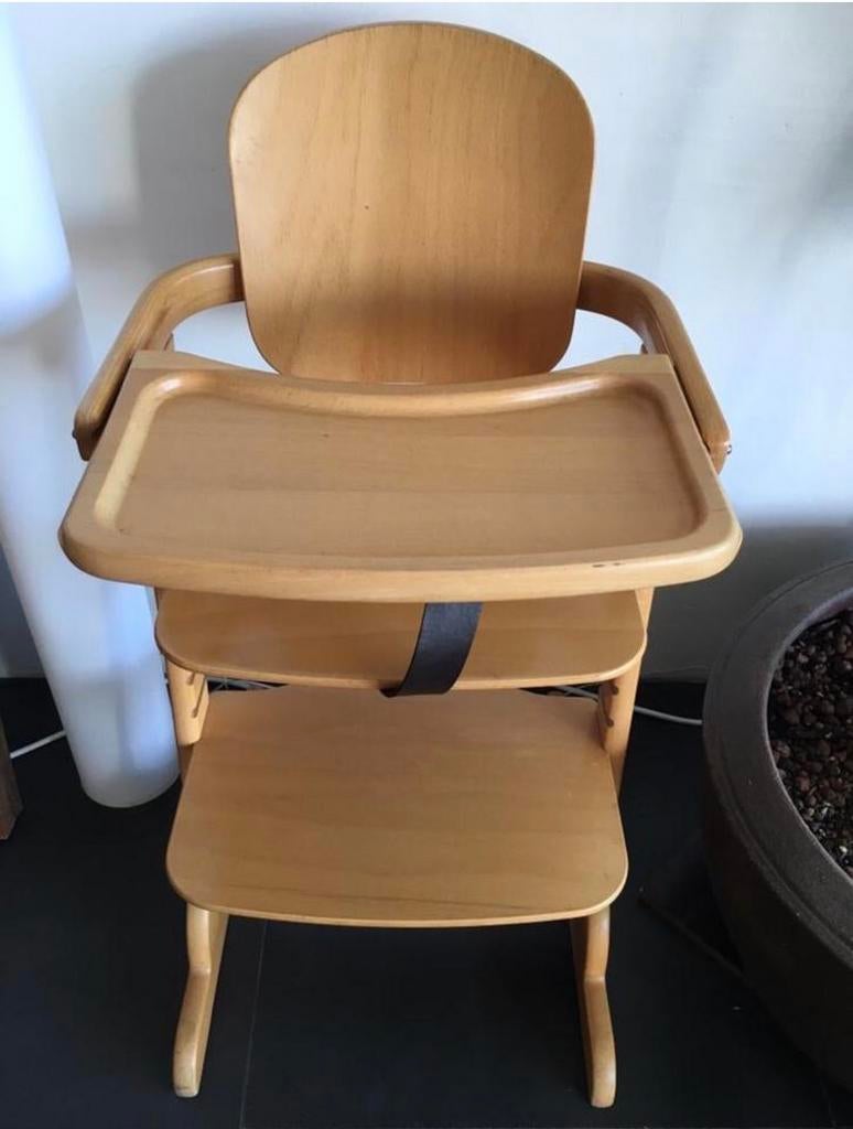 Geuther houten meegroeistoel met lederen riempje, Ophalen of Verzenden, Zo goed als nieuw, Meegroeistoel, Gordel(s)