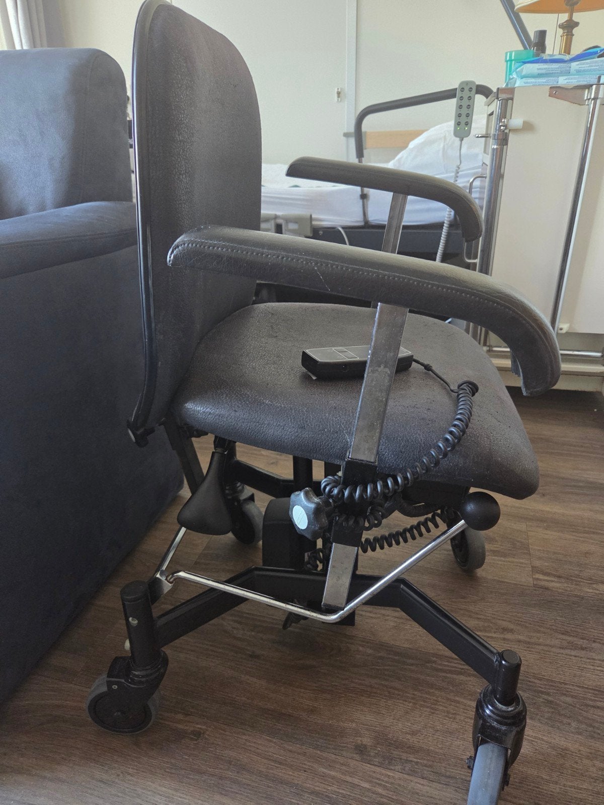 Trippelstoel ( gebruikt), Ophalen, Gebruikt, Zwart