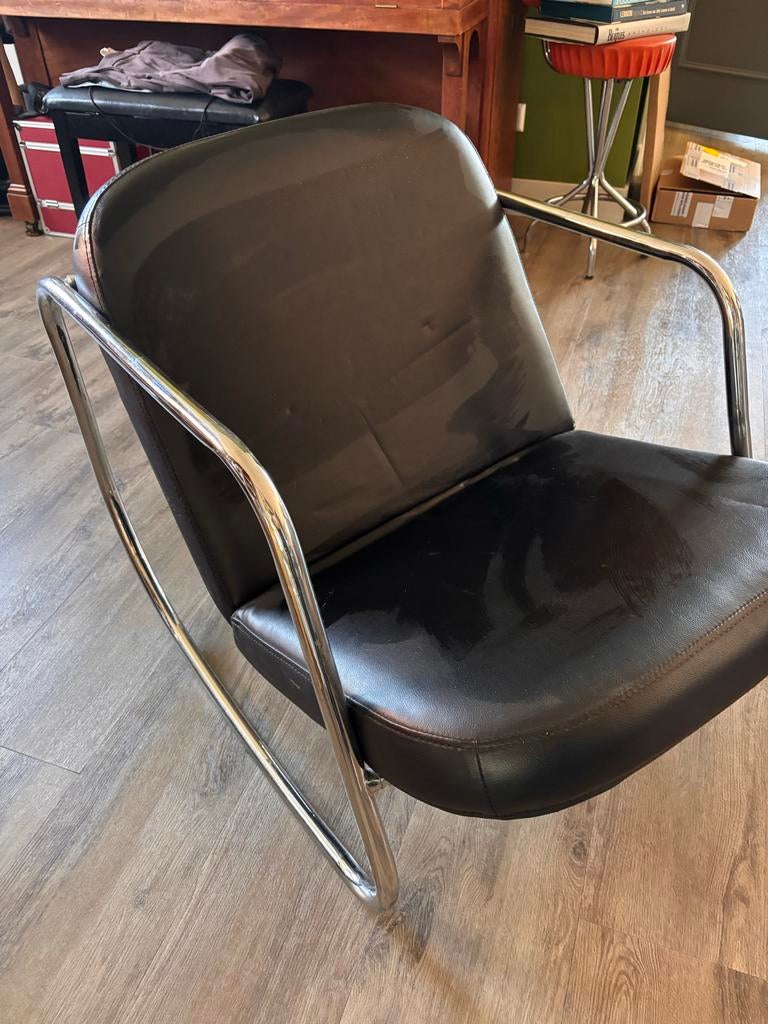Vintage schommelstoel, Zwart, Ophalen of Verzenden, Zo goed als nieuw, Vintage buisframe schommelstoel