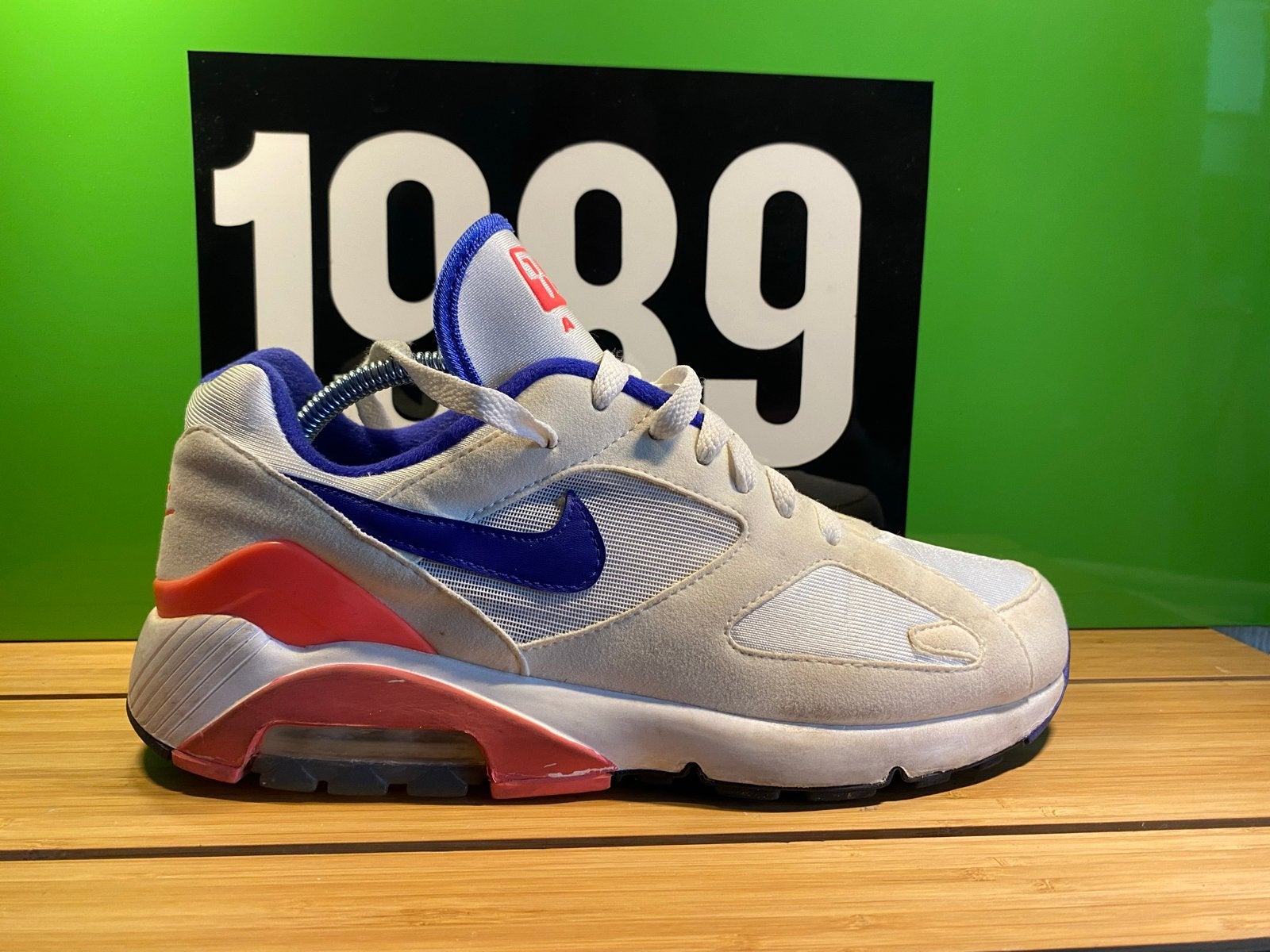 Nike Air Max 180 OG Ultramarine Sneakers maat 40.5, Kleding | Heren, Schoenen, Wit, Ophalen of Verzenden, Sneakers of Gympen, Zo goed als nieuw