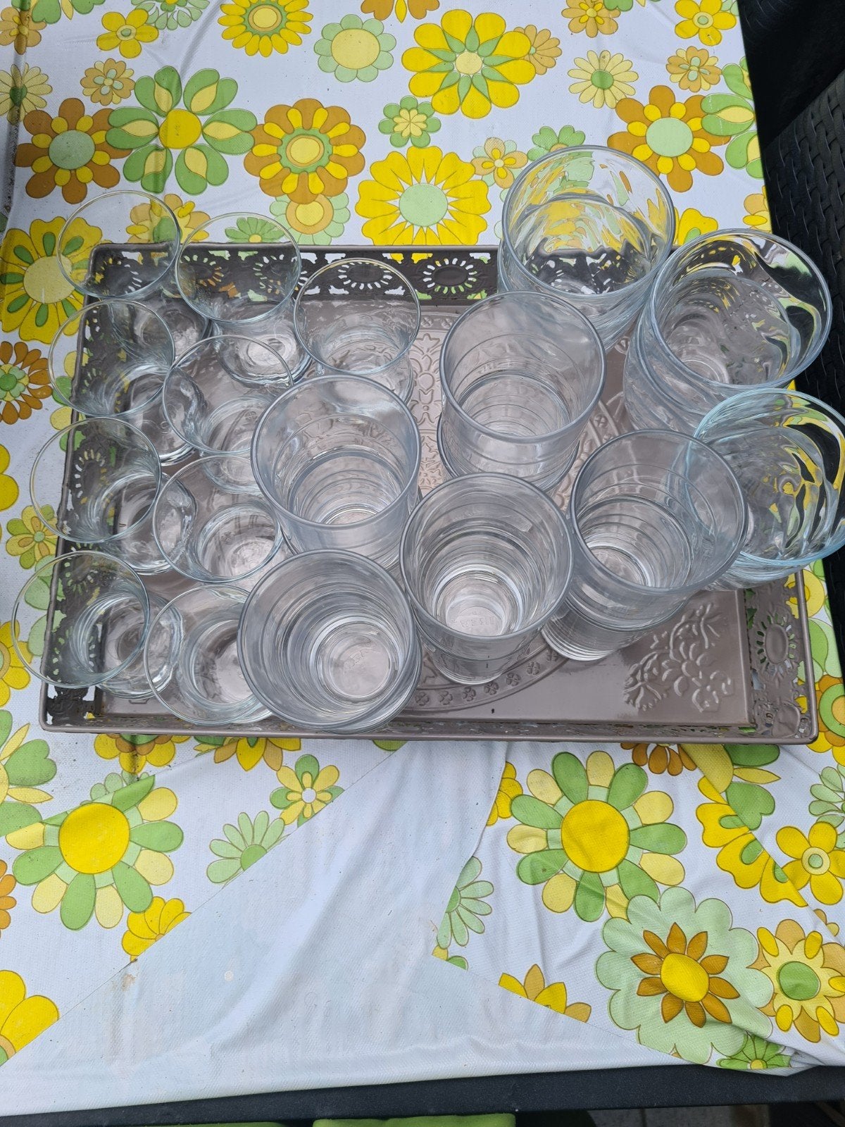 Glazen set met dienblad: theeglazen en limonadeglazen, Ophalen of Verzenden