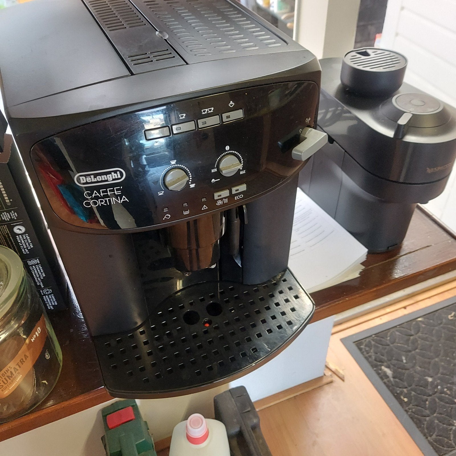 DeLonghi Caffe Cortina Koffiemachine - Zwart, Ophalen of Verzenden, Gebruikt, Koffiemachine, Gemalen koffie