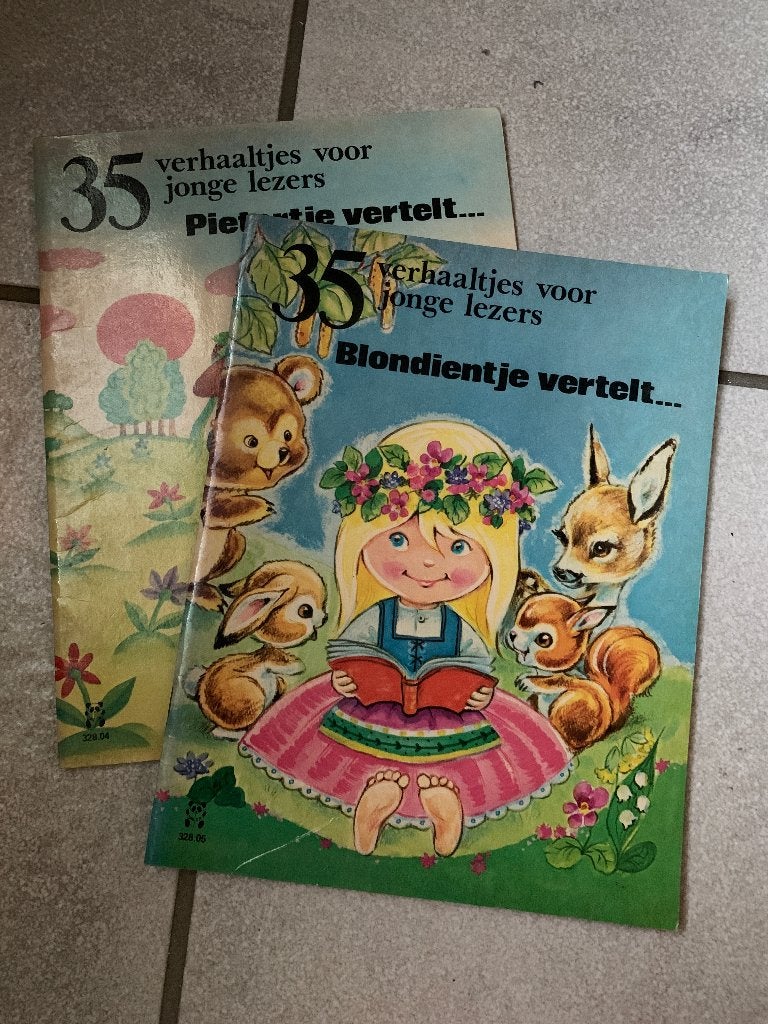 Vintage boekjes 35 Verhaaltjes voor jonge lezers 1976, Boeken, Ophalen of Verzenden, Gelezen, Fictie algemeen