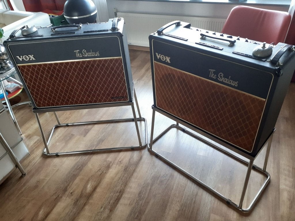 2 stuks VOX AC-30 versterkers 1963 / 1964 ex Shadows, Ophalen, Gebruikt, Gitaar, Minder dan 50 watt