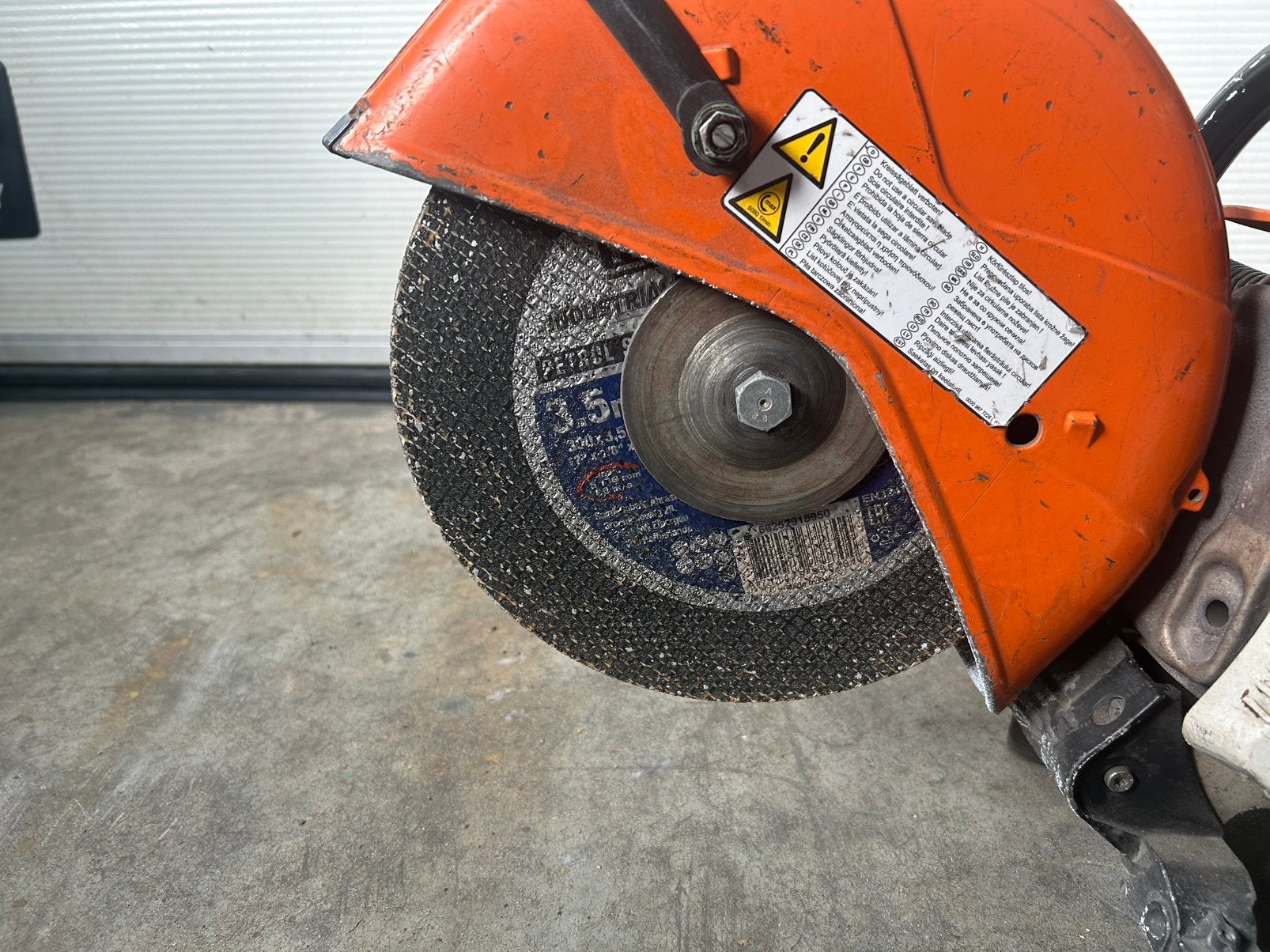 Foto 7 van Stihl TS410 doorslijper bandenzaag