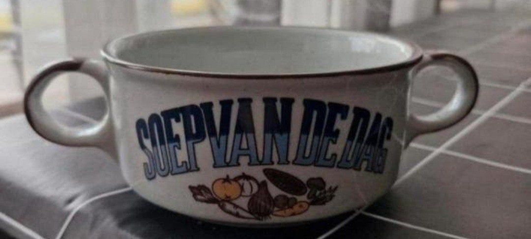 Soepkom Soep van de Dag, Huis en Inrichting, Keuken | Servies, Ophalen of Verzenden, Zo goed als nieuw, Kom(men), Overige stijlen