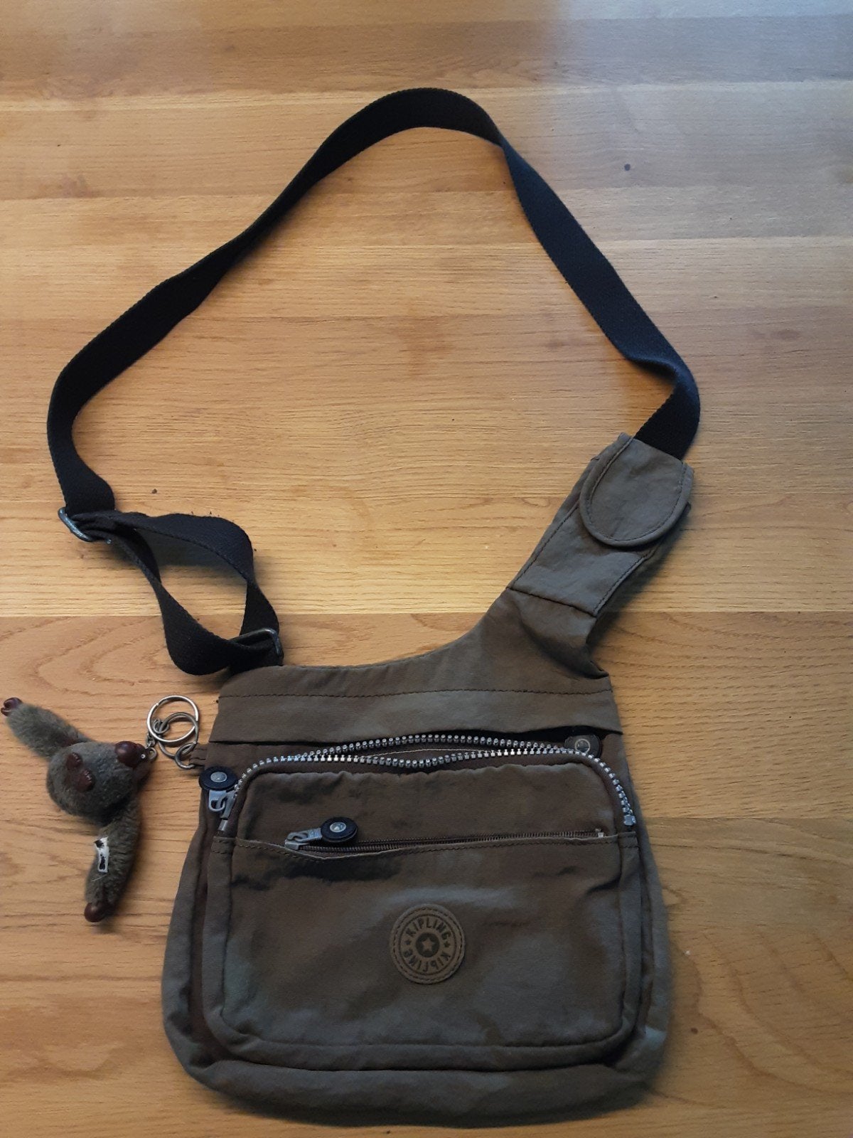 2 x Kipling Schoudertasje - Gebruikt, Ophalen of Verzenden, Gebruikt, Bruin, Schoudertasje