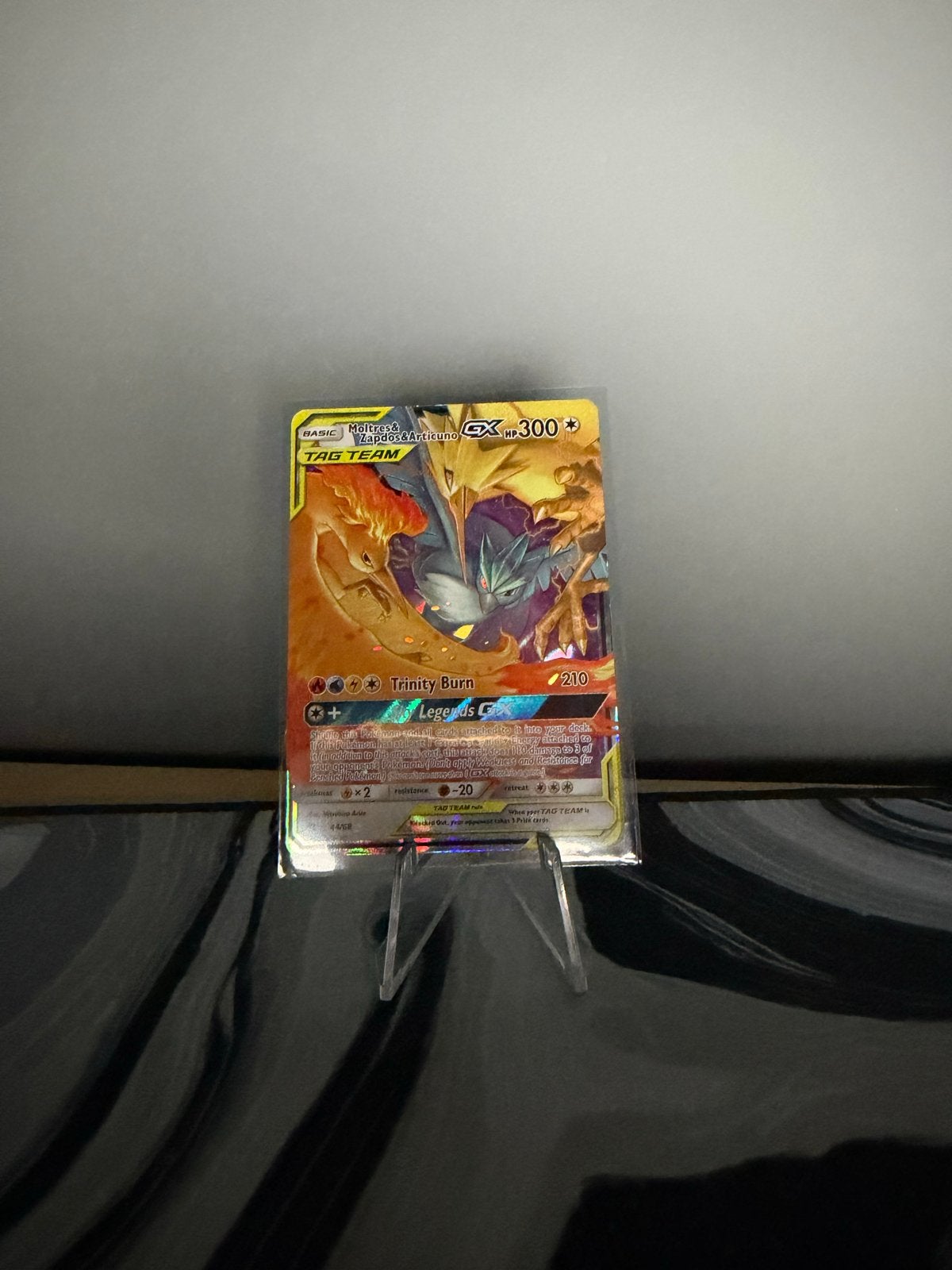Pokémon Reshiram & Charizard GX Tag Team Kaart, Ophalen of Verzenden, Zo goed als nieuw, Losse kaart