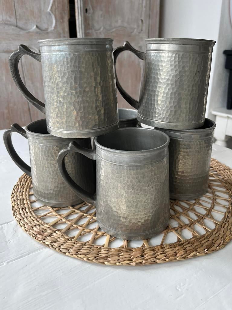 6 Prachtige  tinnen bierpullen uit Indonesië  Te-Pandan, Antiek en Kunst, Antiek | Tin, Ophalen of Verzenden