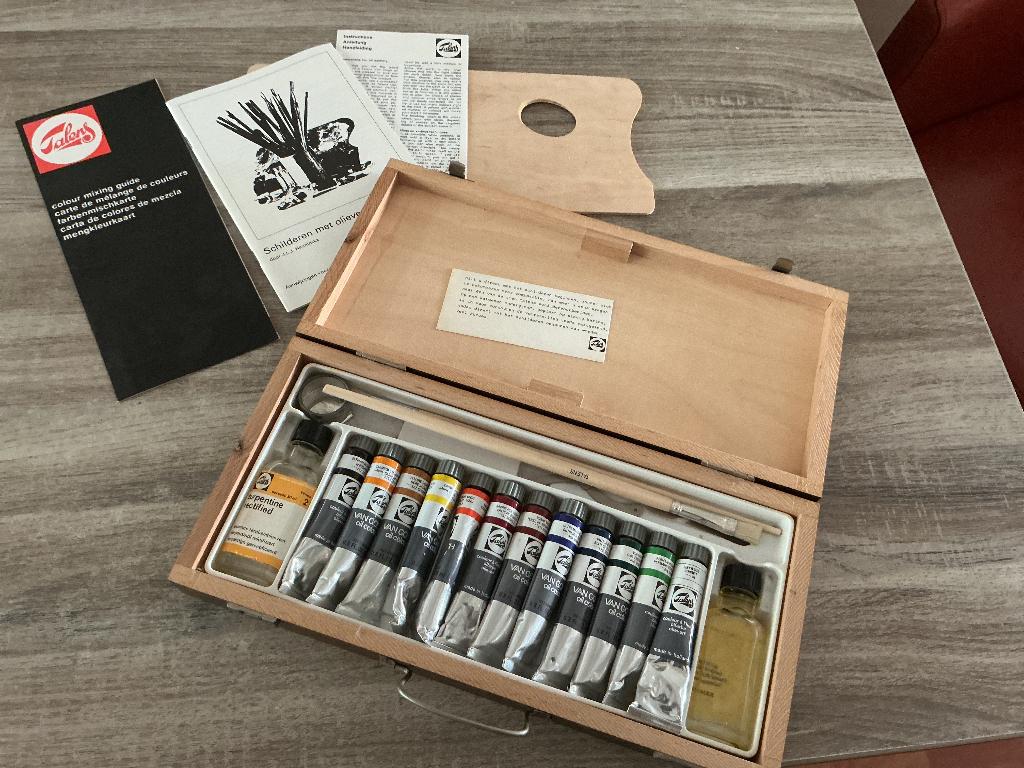 Talens van Gogh olieverf doos, Hobby en Vrije tijd, Schilderen, Gebruikt, Olieverf, Ophalen of Verzenden