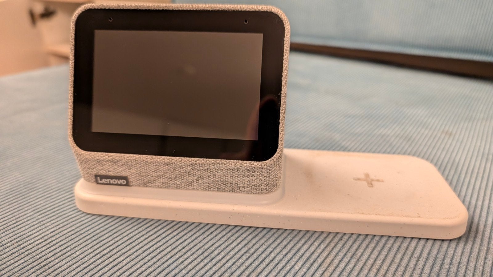 Lenovo Smartclock 2 met speaker en draadloos lader, Ophalen, Gebruikt