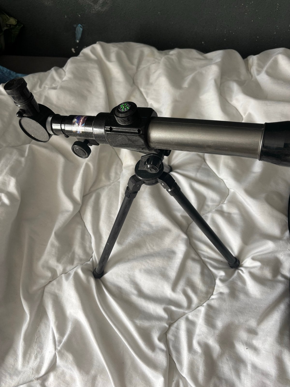Mooie werkende telescoop met statief, Lenzentelescoop (refractor), Met statief, Ophalen of Verzenden, Zo goed als nieuw