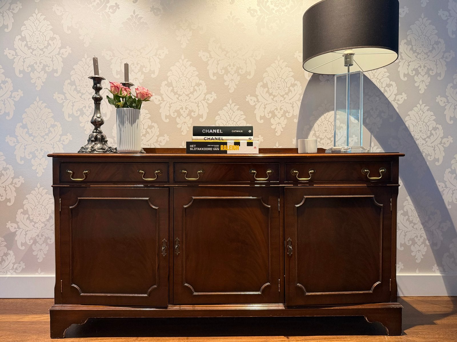 Dressoir van Godfrey Paul of England (1997), Ophalen, Gebruikt, 150 tot 200 cm, Met lade(s)