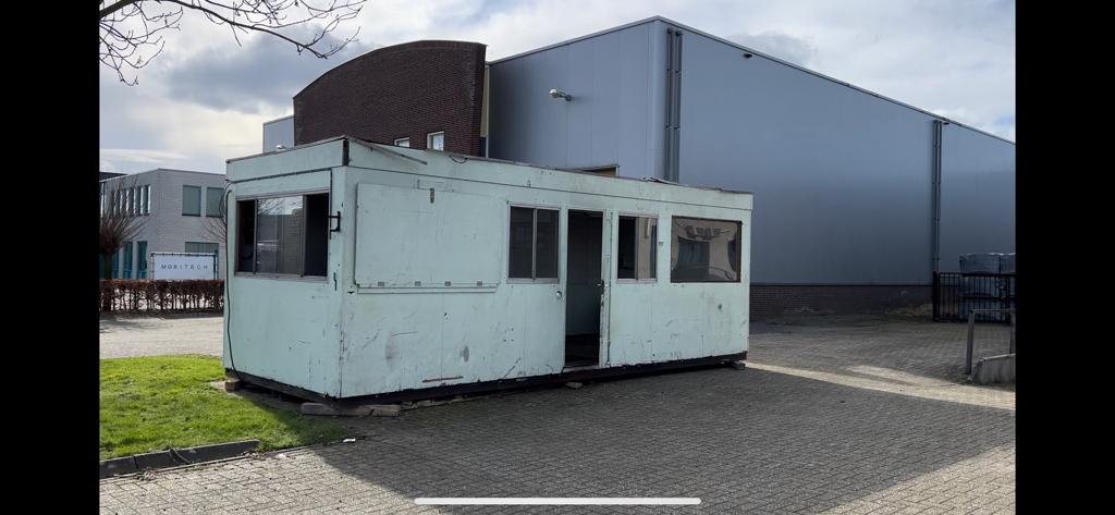 Mobiele kantoorunit / bouwkeet / schaftkeet, Ophalen