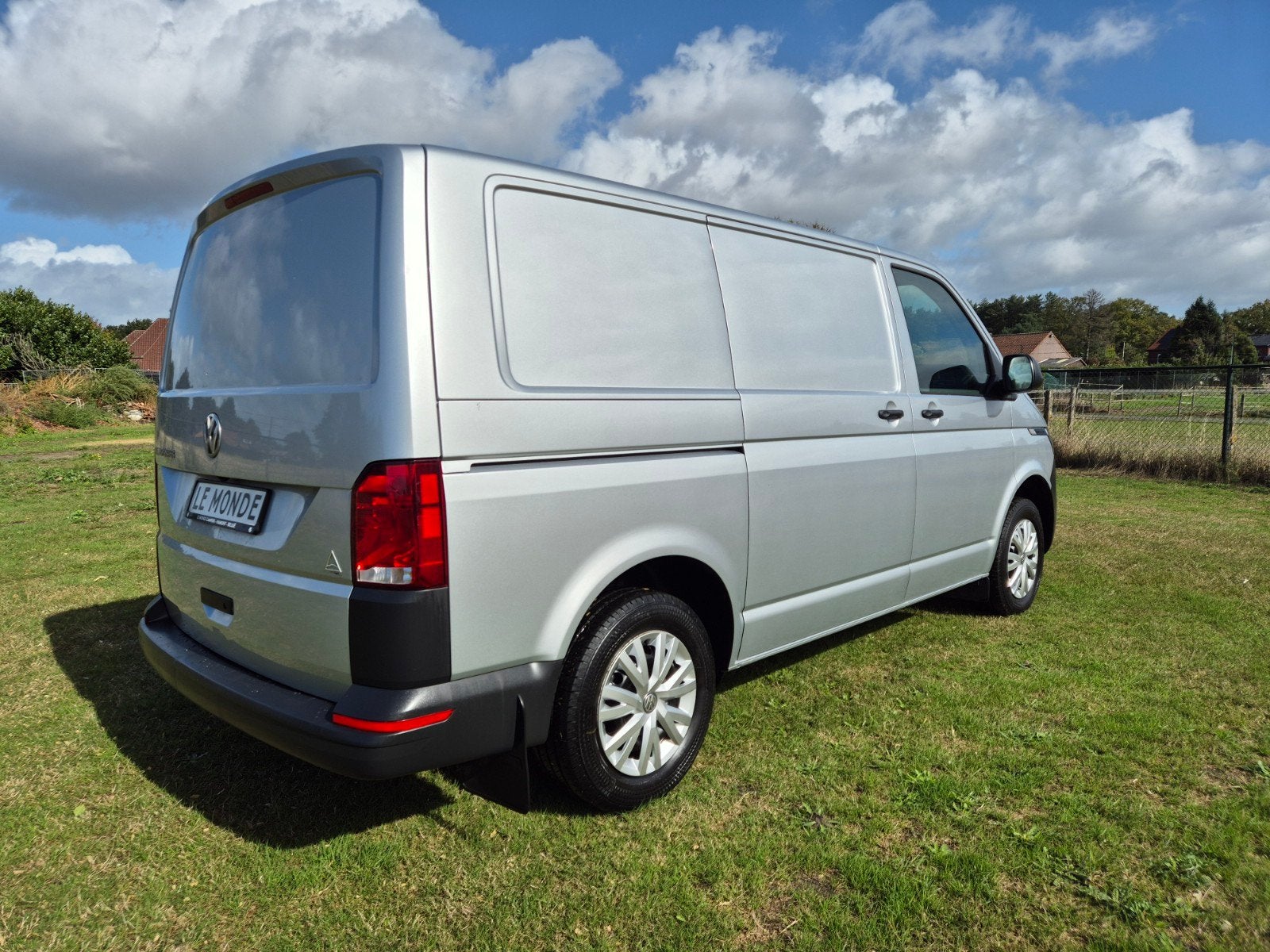 VW Transporter T 6.1 Automaat 2021 3, Auto's, Automaat, Stof, 150 pk, Bedrijf