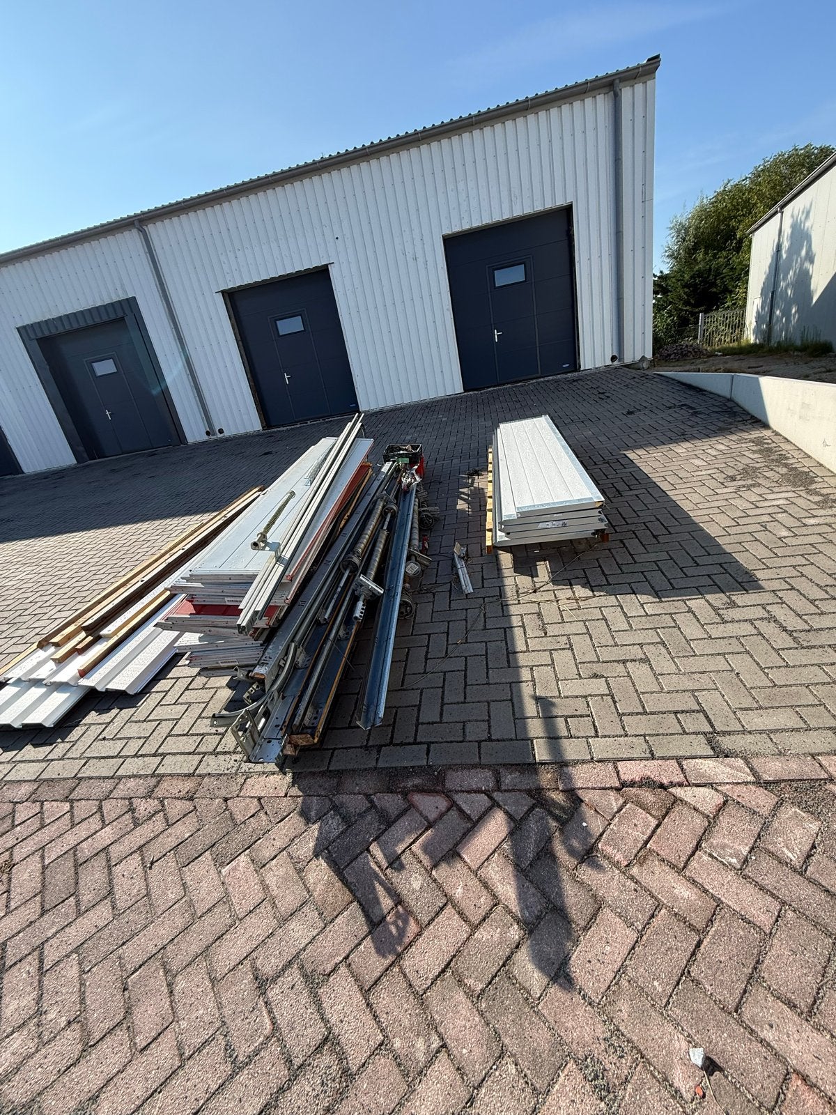 Drie roldeuren 2,5m breed en 3m hoog, Doe-het-zelf en Verbouw, Gebruikt, Garagedeur, Ophalen of Verzenden, 120 cm of meer