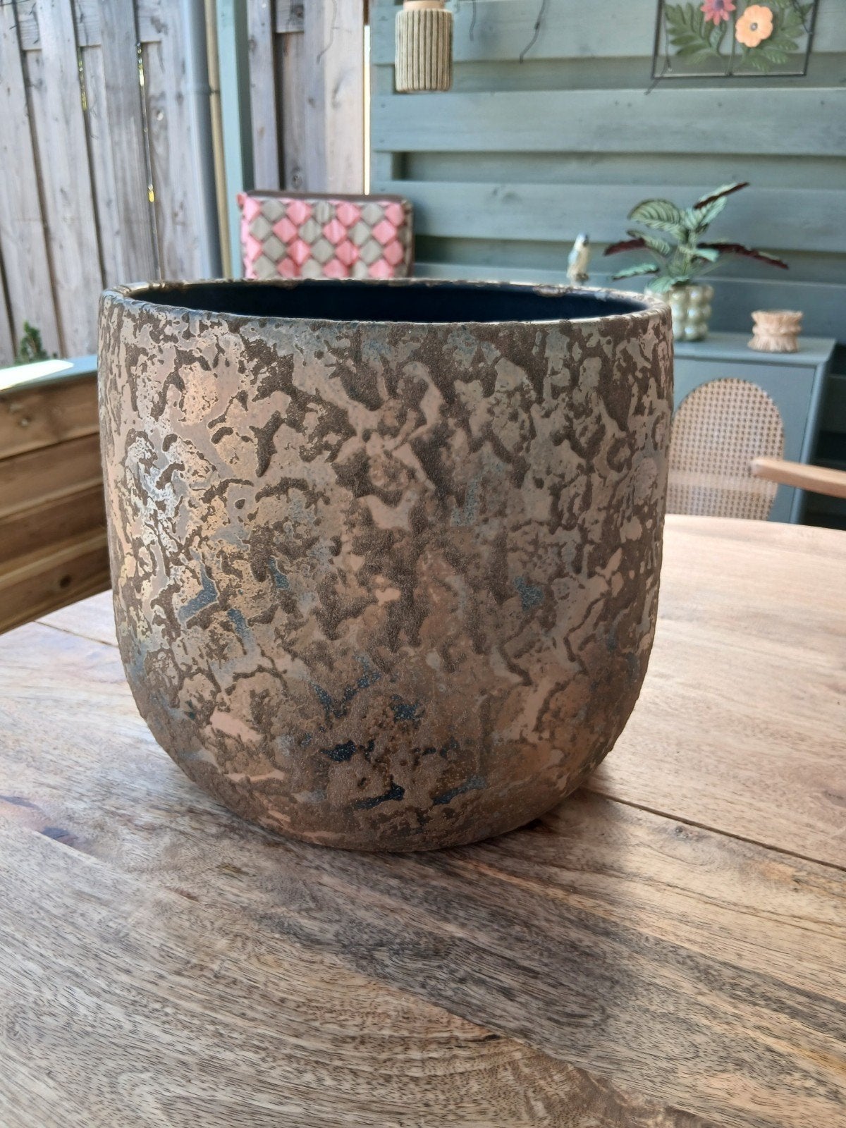 goudkleurige bloempot, Rond, Zo goed als nieuw, Minder dan 40 cm, Aardewerk