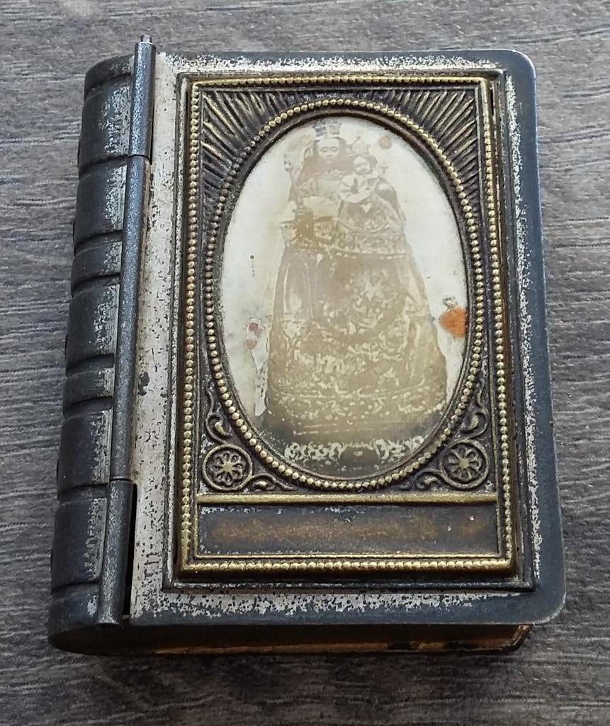 Omstreeks 1900 Rozenkrans Doosje BIJBEL BOEKVORM, Antiek en Kunst, Antiek | Religie, Ophalen of Verzenden