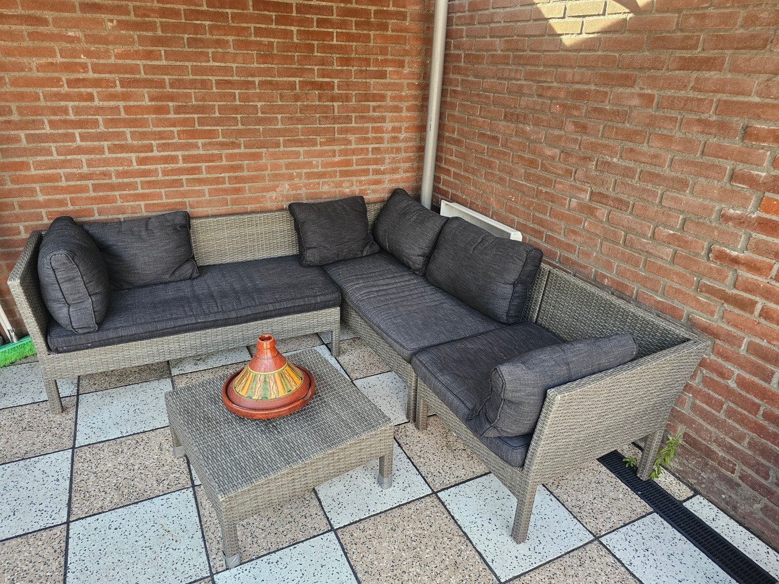 Complete Wicker Loungeset met Salontafel, Tuin en Terras, Tuinsets en Loungesets, 5 zitplaatsen, Gebruikt, Bank, Ophalen of Verzenden