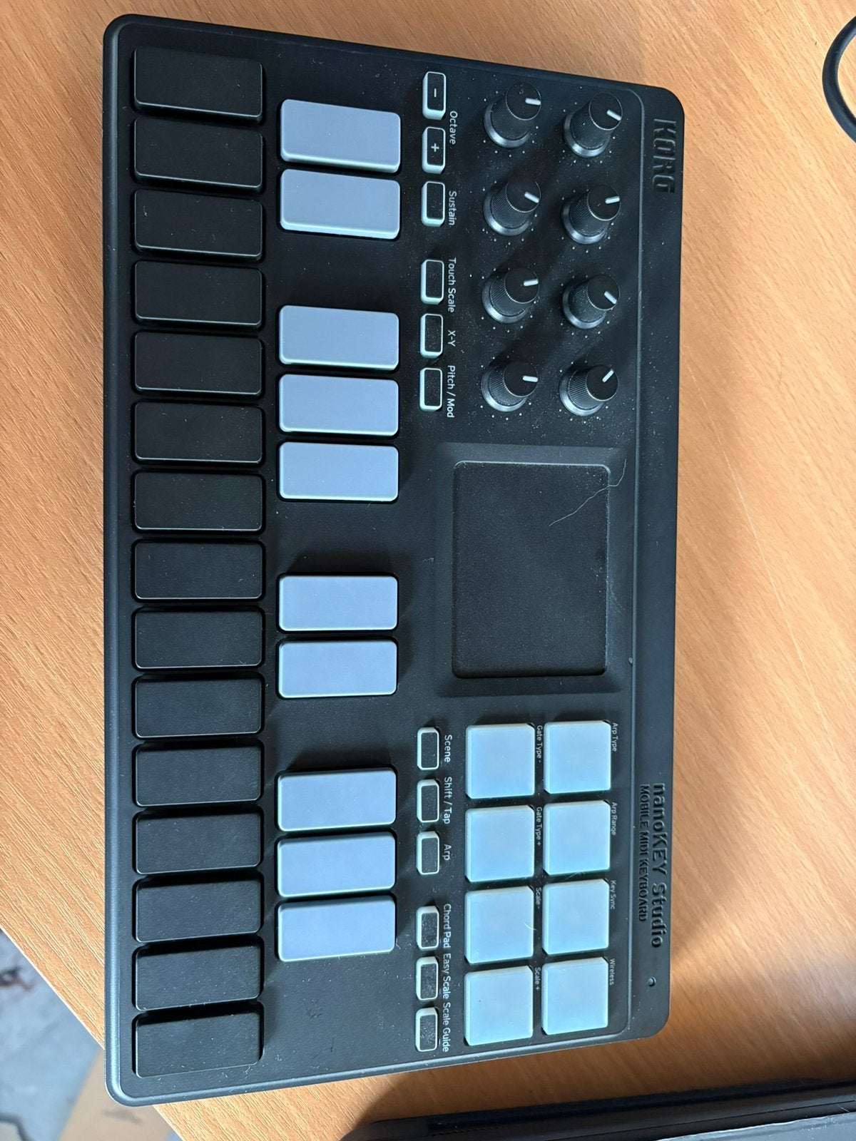 Korg nanokey studio mid mobile keyboard synthesizer, Ophalen of Verzenden, Zo goed als nieuw