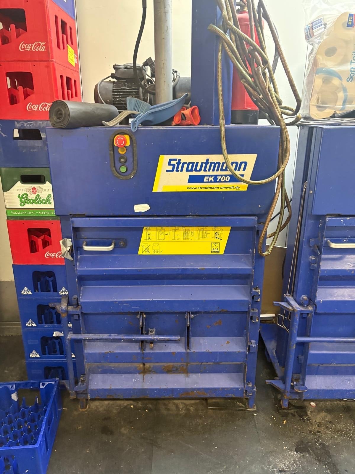 Strautmann EK 700 Balenpers - Compact en Efficiënt, Ophalen