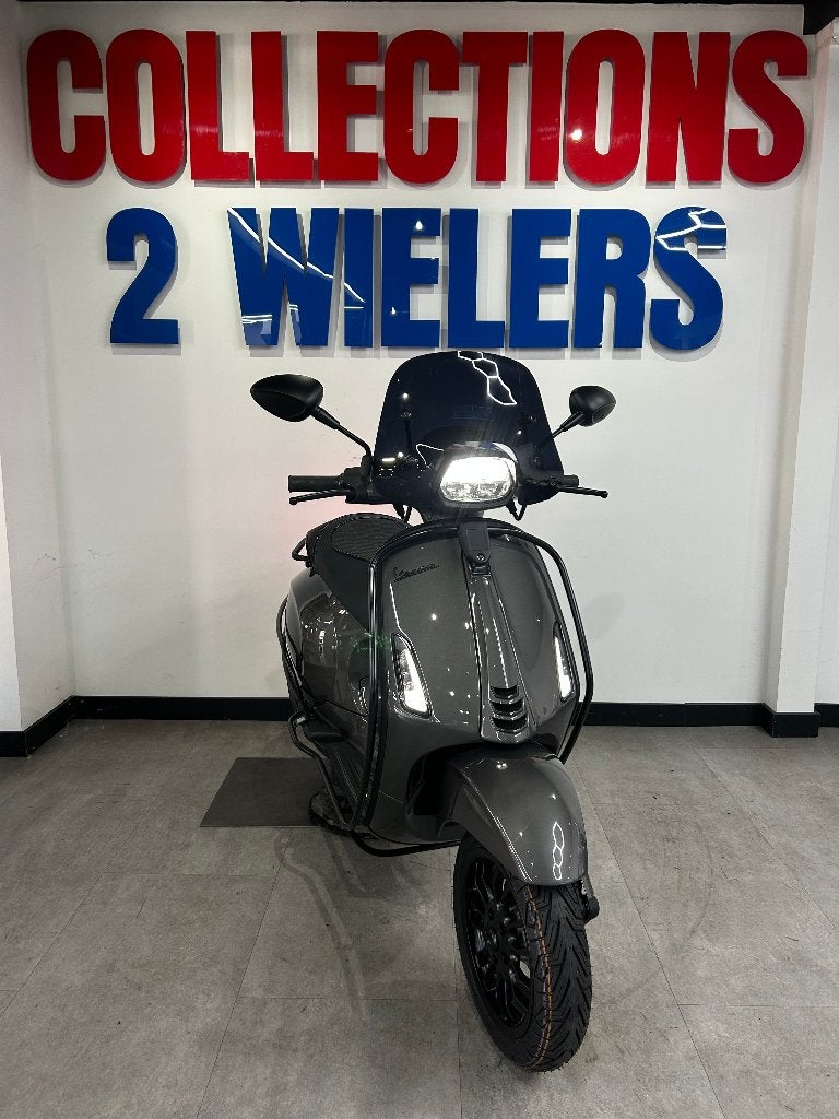 Vespa Sprint 06-2019 Agaath Grey Custom IN NIEUWSTAAT, Maximaal 45 km/u, Vespa S, Ophalen of Verzenden, Zo goed als nieuw
